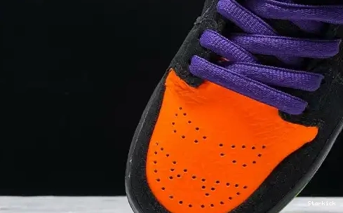 BQ6817-006 Nike Mischief Low Dunk  of Halloween SB Night 0701